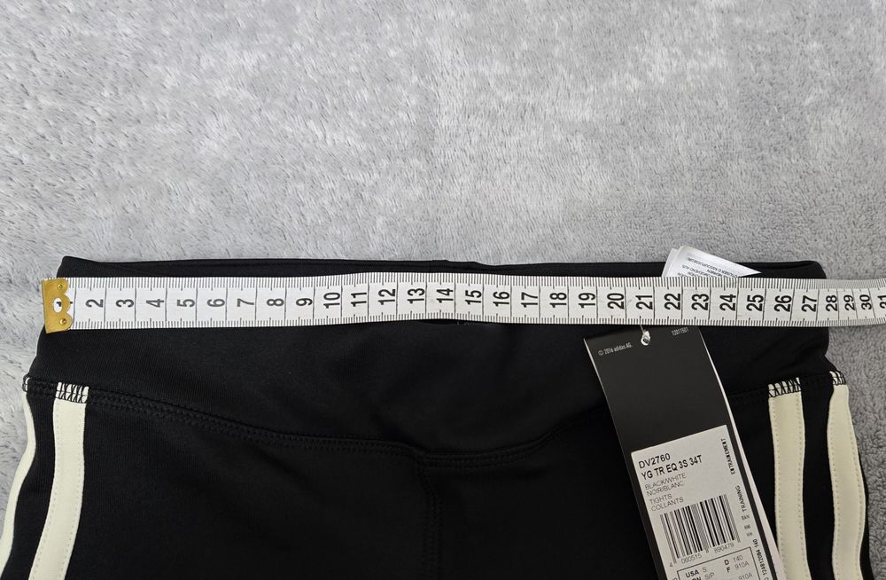 Шорти велосипедки трегінси adidas 9 10 р для дівчинки чорні