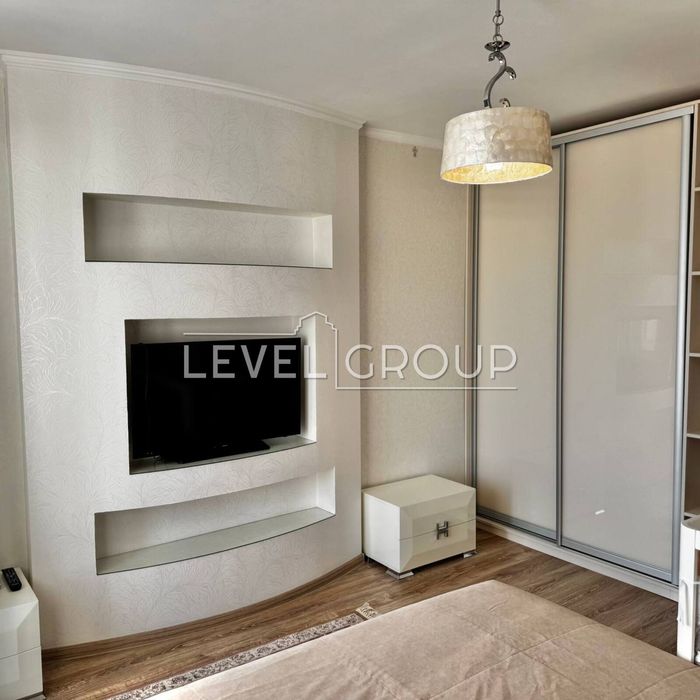 ТЕРМІНОВО Оренда 3к вул.Максимовича, 3Г ЖК 4 Сезона м.Васильківська