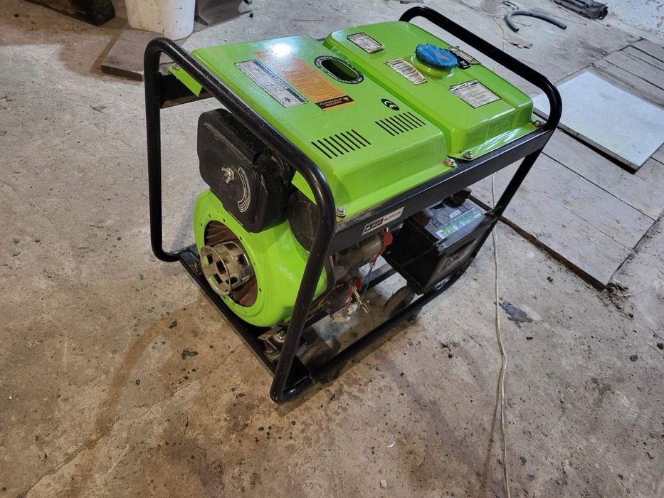 Генератор дизельний 7.5