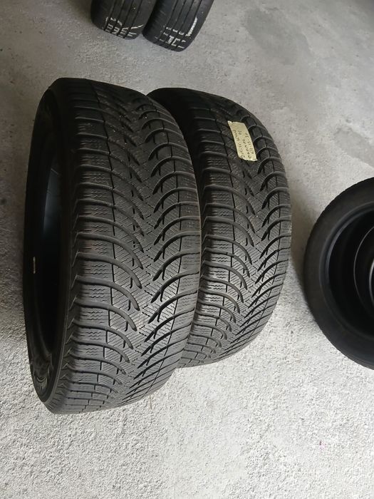 4 Pneus 205/55R16 seminovos