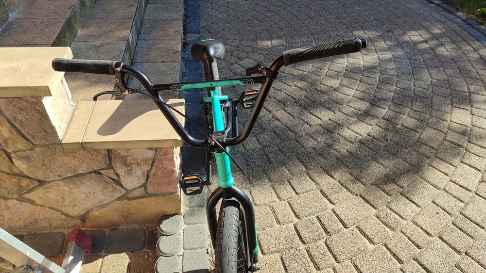 BMX Mongoose Legion L60