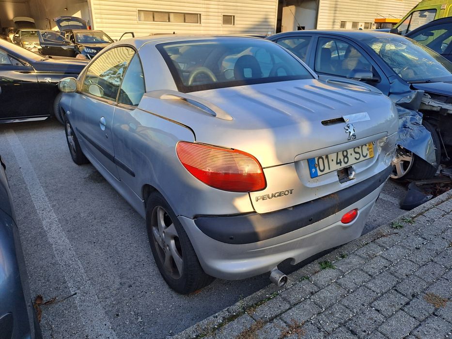 Peugeot 206 CC - Acidentado!