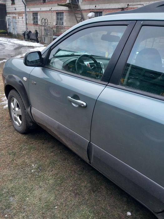 Hyundai Tucson 2,0 CRDI uszkodzony
