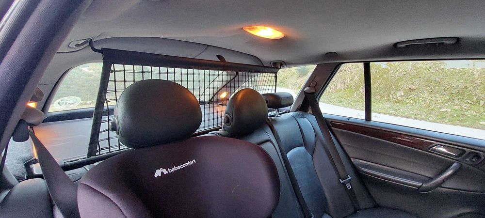 Mercedes-Benz c220 cdi Elegance 143cvs 2002 cx Automática