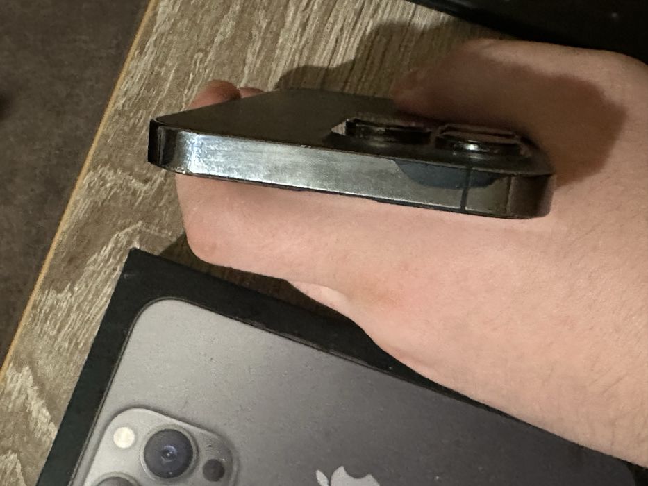 Iphone 13 pro 128 гіг у гарному стані