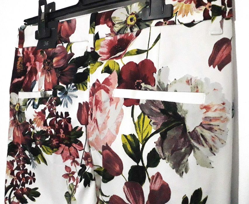 Calças chino padrão floral Zara Tam 36 Novas c/ etiqueta