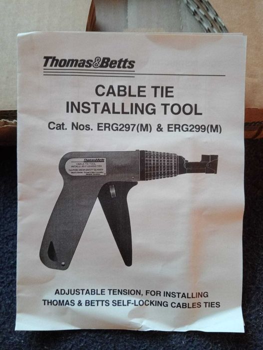 Pistola / Ferramenta ergonômica para aperto e corte de abraçadeiras. Marca Thomas&Betts Modelo ERG-299