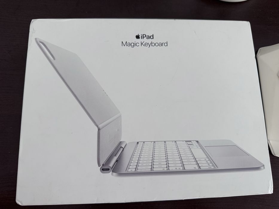 Magic Keyboard iPad Pro-nich (M4,M5)