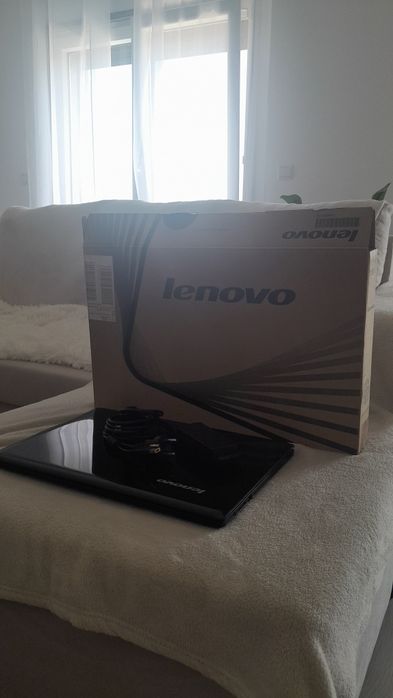 Computador Portátil Lenovo