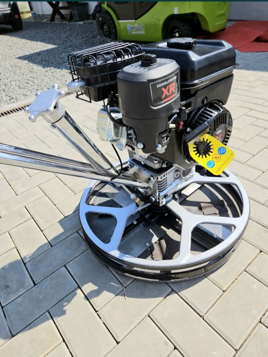 Zacieraczka spalinowa do betonu PT24 Briggs&Stratton PREMIUM chrom