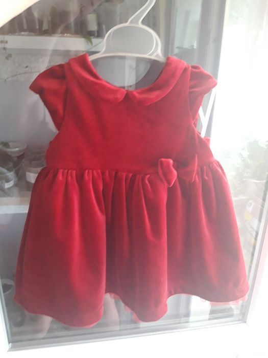 Ніжні святкові платтячка