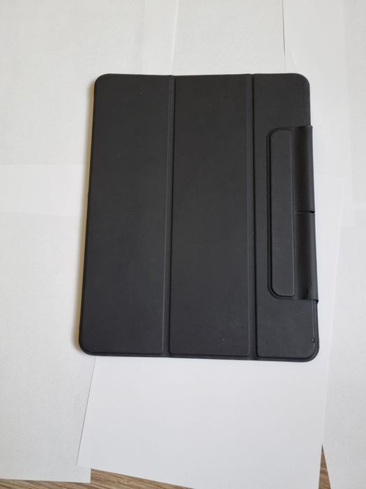 Etui ochronne na tablet ESR magnetyczne etui kompatybilne z iPadem 10.