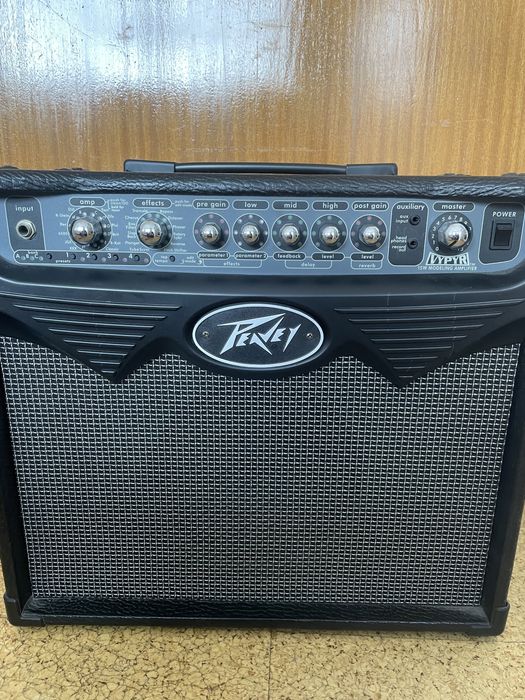 Amplificador Peavey Vypyr 15W