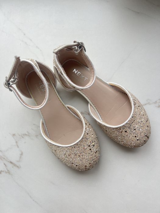 Нарядні святкові туфлі босоніжки Next 29, uk 11