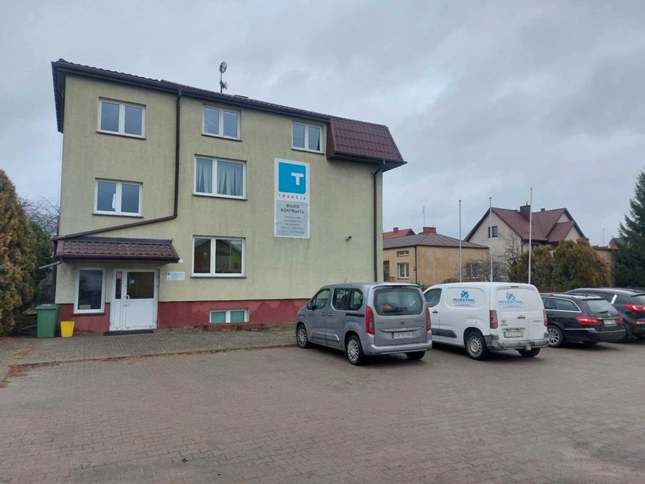 Budynek usług. 315m2 z dużym parkingiem
