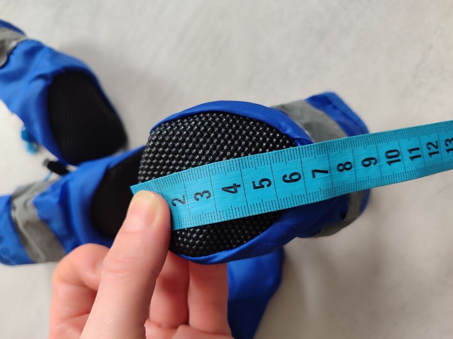 Одяг для собаки. Курточка, черевички