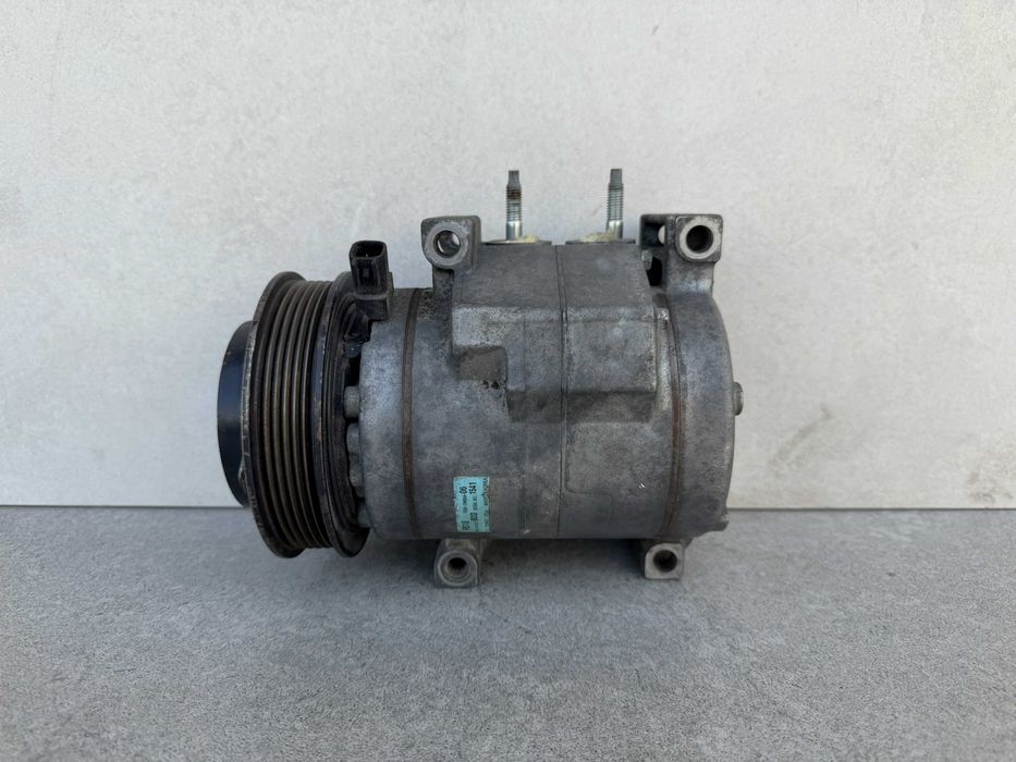 Компресор кондиціонера ( 3.6L ) Jeep / Chrysler / Dodge