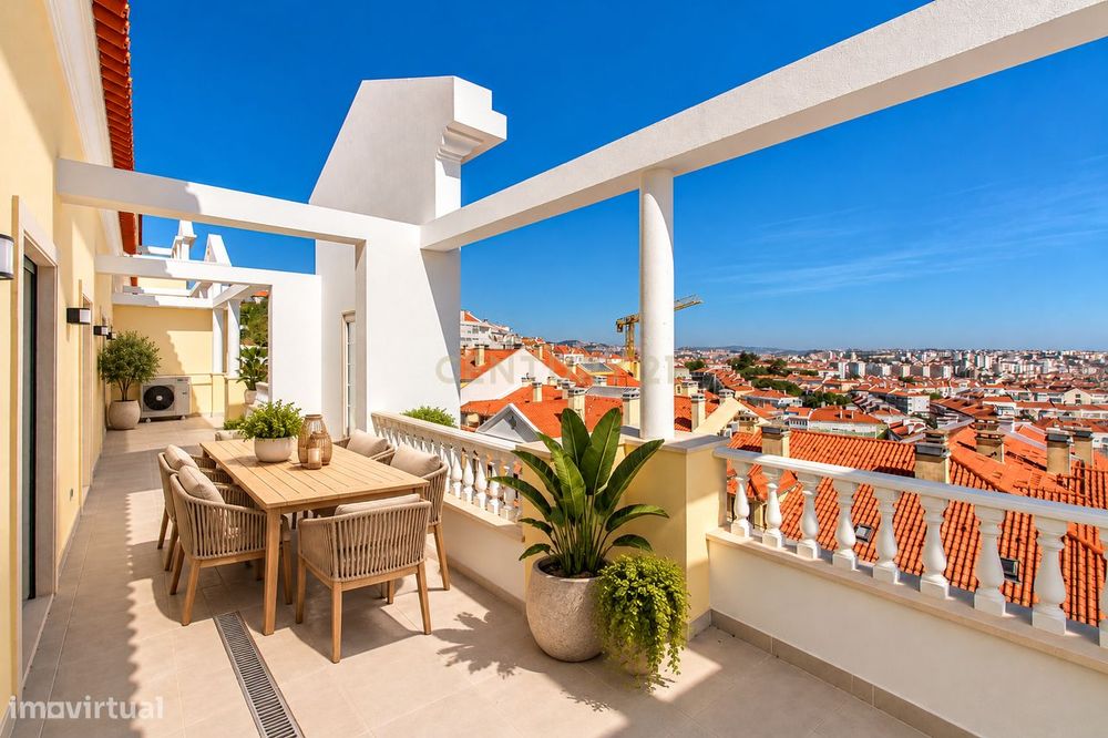T2 Novo e Exclusivo no Neudel | Terraço de 32 m² + Espaço Extra de 44