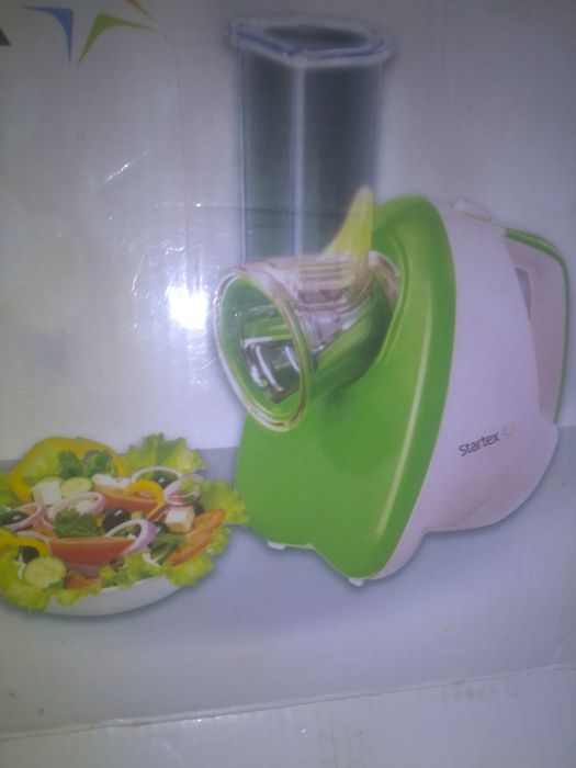 Электрошинковка для овощей, фруктов и других продуктов.