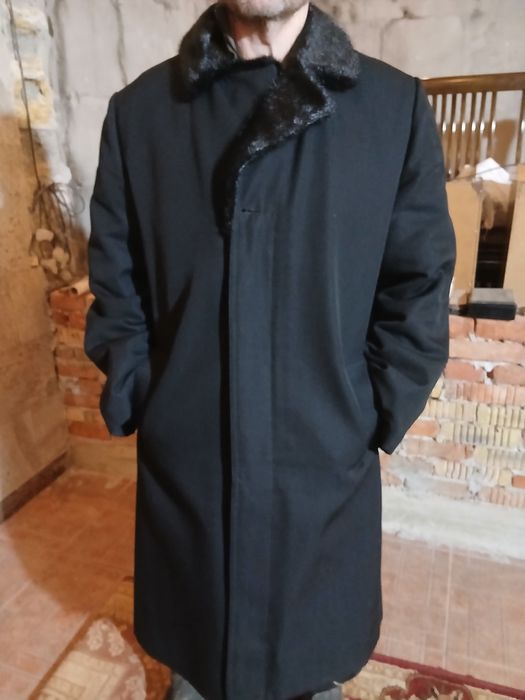 Пальто импортное Финское с воротником  норка  с подстежкой овчина поли