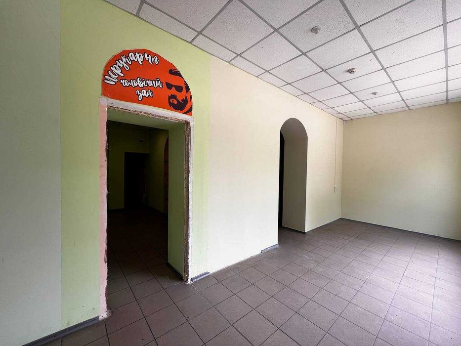 Продаж приміщення вільного призначення в районі Ж/Д вокзалу!