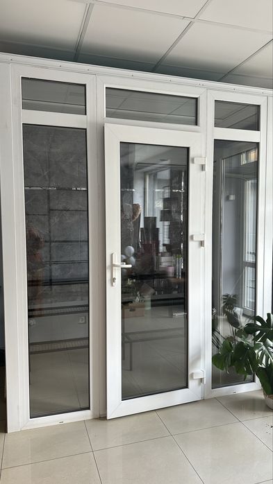 Холодильна вітрина, холодильник для квітів + спліт-система
