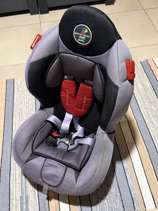 Cadeira auto Pierre Cardin