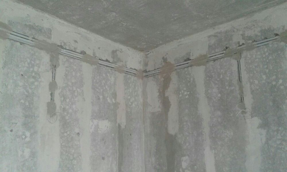 УСЛУГИ ЭЛЕКТРИКА! Замена (установка) розеток выключателей автоматов!