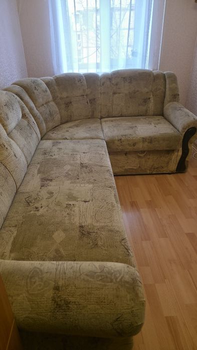 Продам угловой диван - кровать