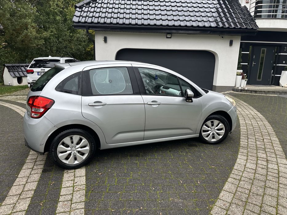 Citroen C3 1.4b salon pl maly przebieg 130/  klimatyazja bezwypadkowy