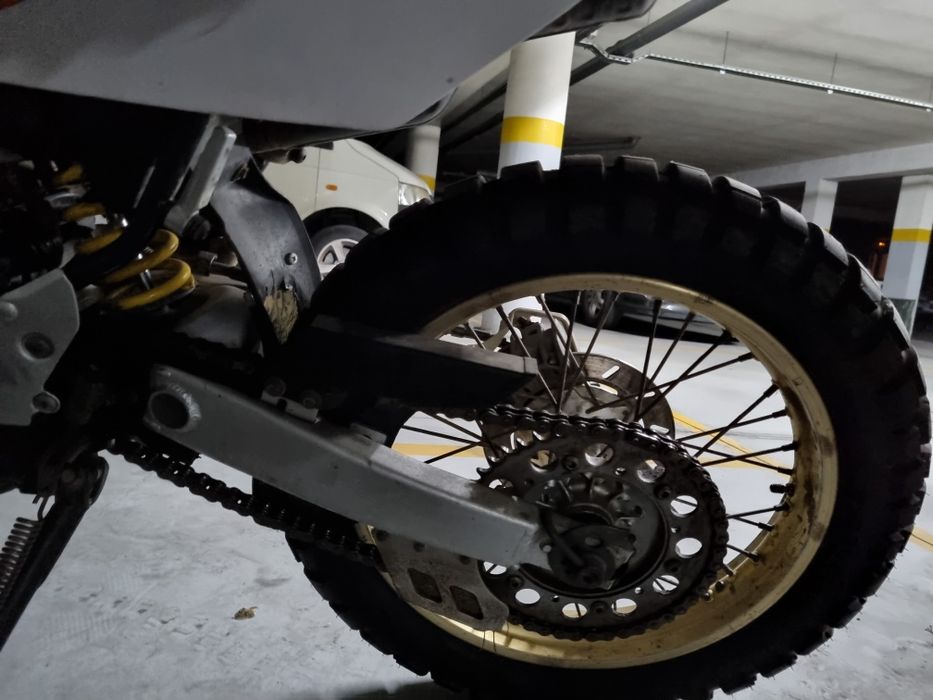 Yamaha TTR 250 (4 tempos)