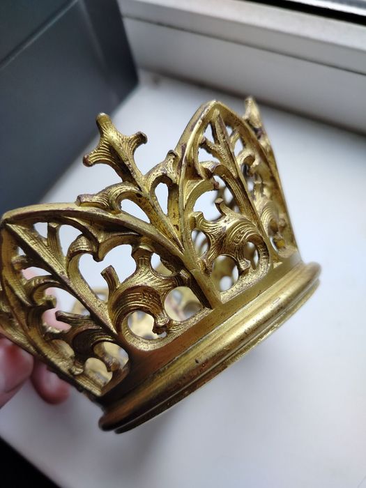 Корона из бронзы древняя 18 век