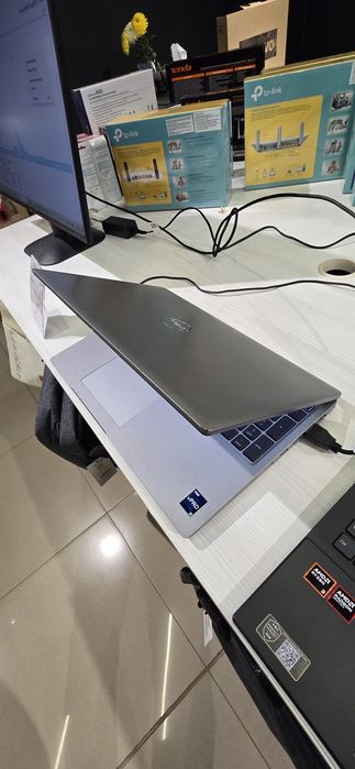 Ноутбук Dell 5540