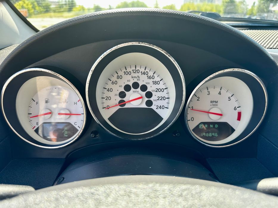 Продам Dodge Caliber