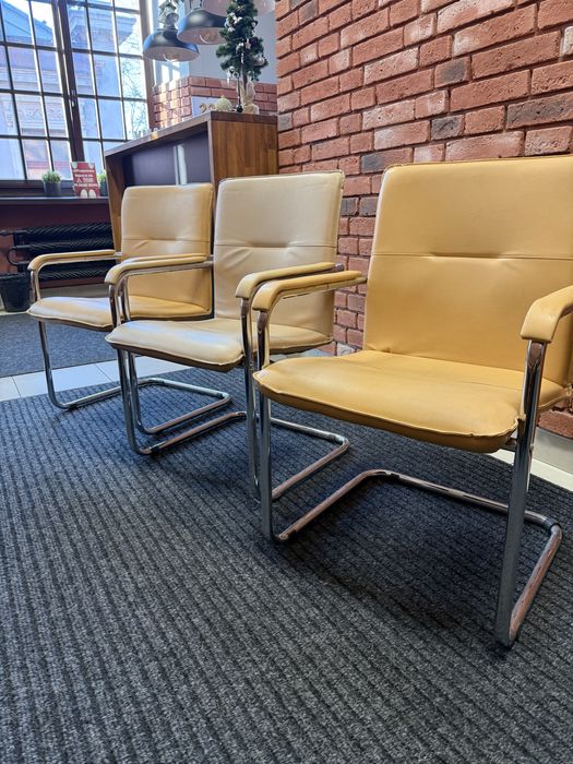 3 krzesła / fotele w stylu Bauhaus