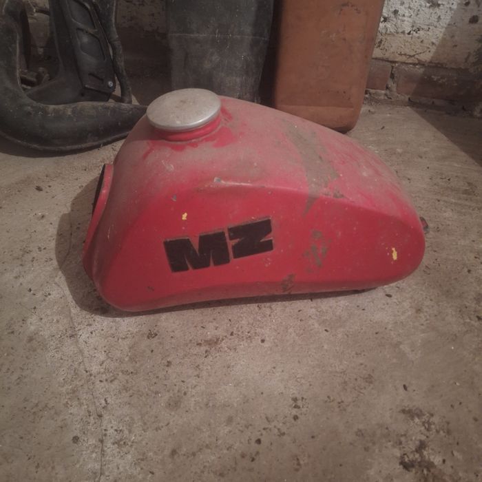 Bak zbiornik paliwa mz etz 150 125