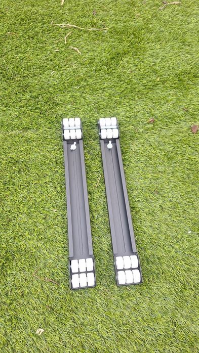 Base para máquinas ou móveis com rodas extensível