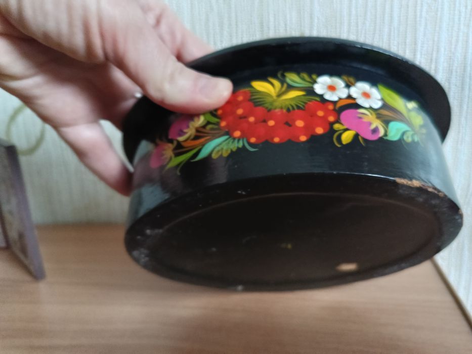 Шкатулка для украшений.