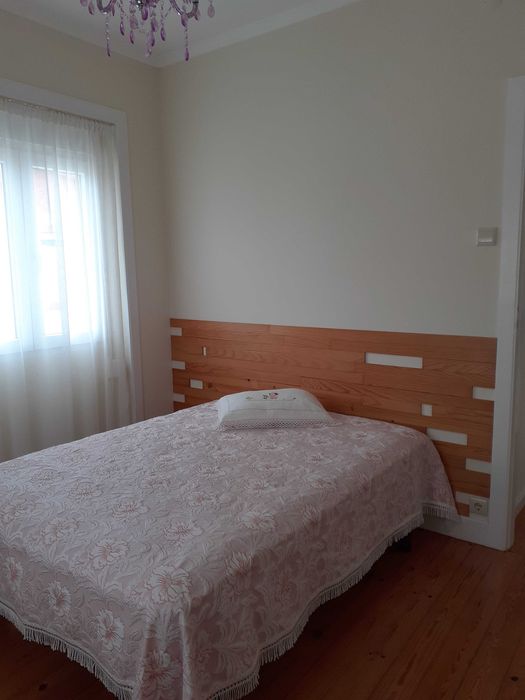 Colcha antiga cama casal (LINDA e NOVA)