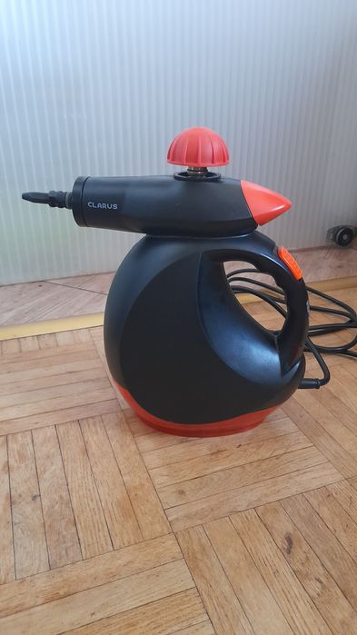 Oczyszczacz parowy z dozownikiem detergentu Clarus.Myjka parowa.