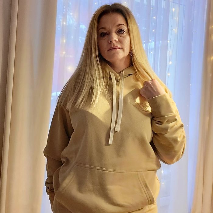 Bluza XL polskiej produkcji po zamkniętym sklepie