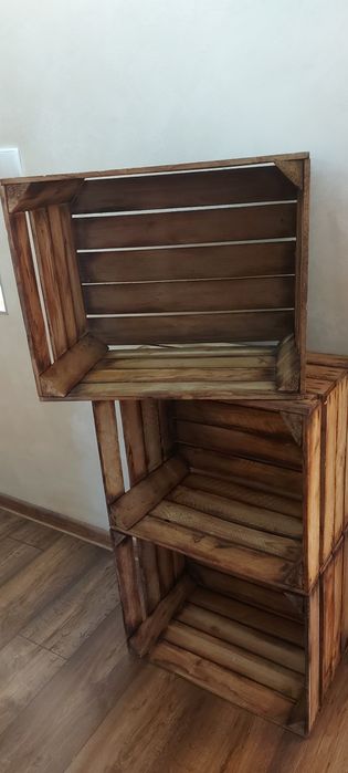 Skrzynki drewniane  3 szt 100 zł