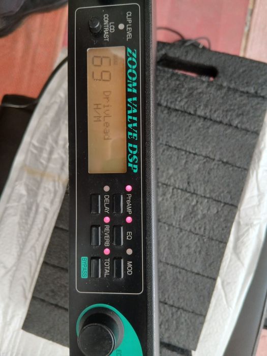 Processador "ZOOM 9150 valve DSP"