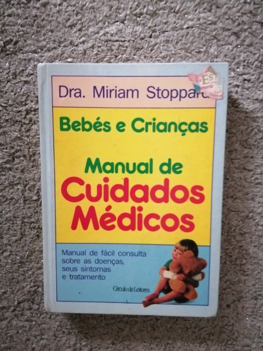 "Bebés e crianças, Manual de cuidados médicos"