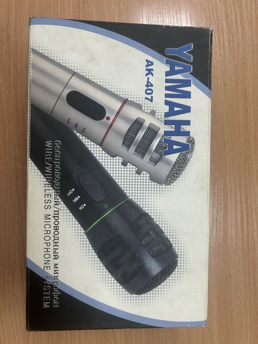 Мікрофон бездротовий Yamaha Ak-407
