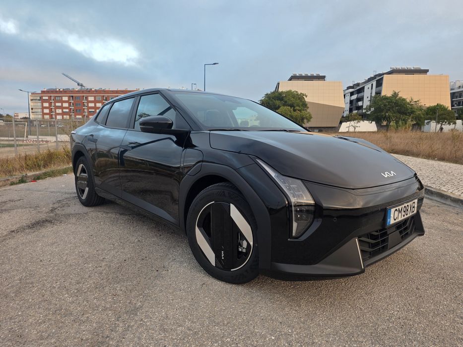 KIA EV4 FASTBACK LONG RANGE UPGRADE 81.4 kWh 204cv