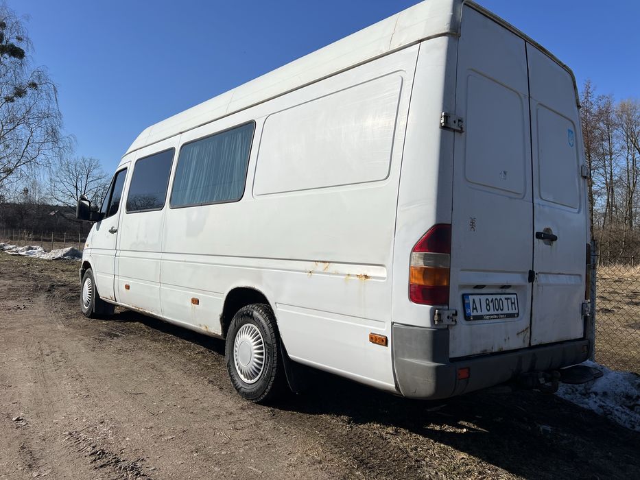 Продам Mersedes Sprinter 312D 8+1