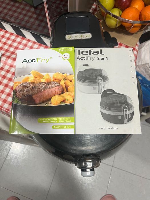Air frayer Tefal ActiFry 2 em 1 + Acessórios