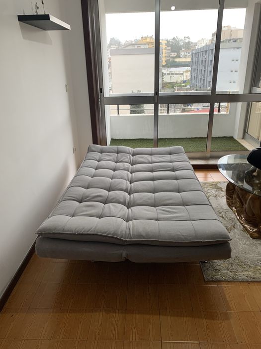 Sofa cama  em perfeitas condiçoes