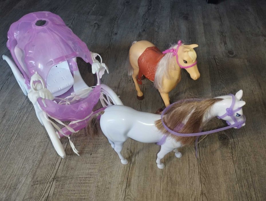 Karoca i konie dla lalki